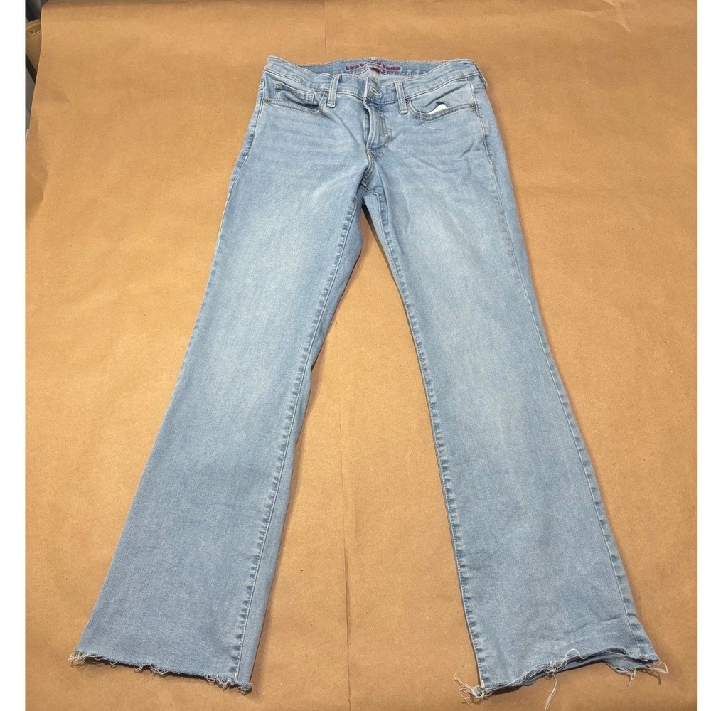 Lucky Brand Light Blue Flare Jeans Women Size 6/28‎
